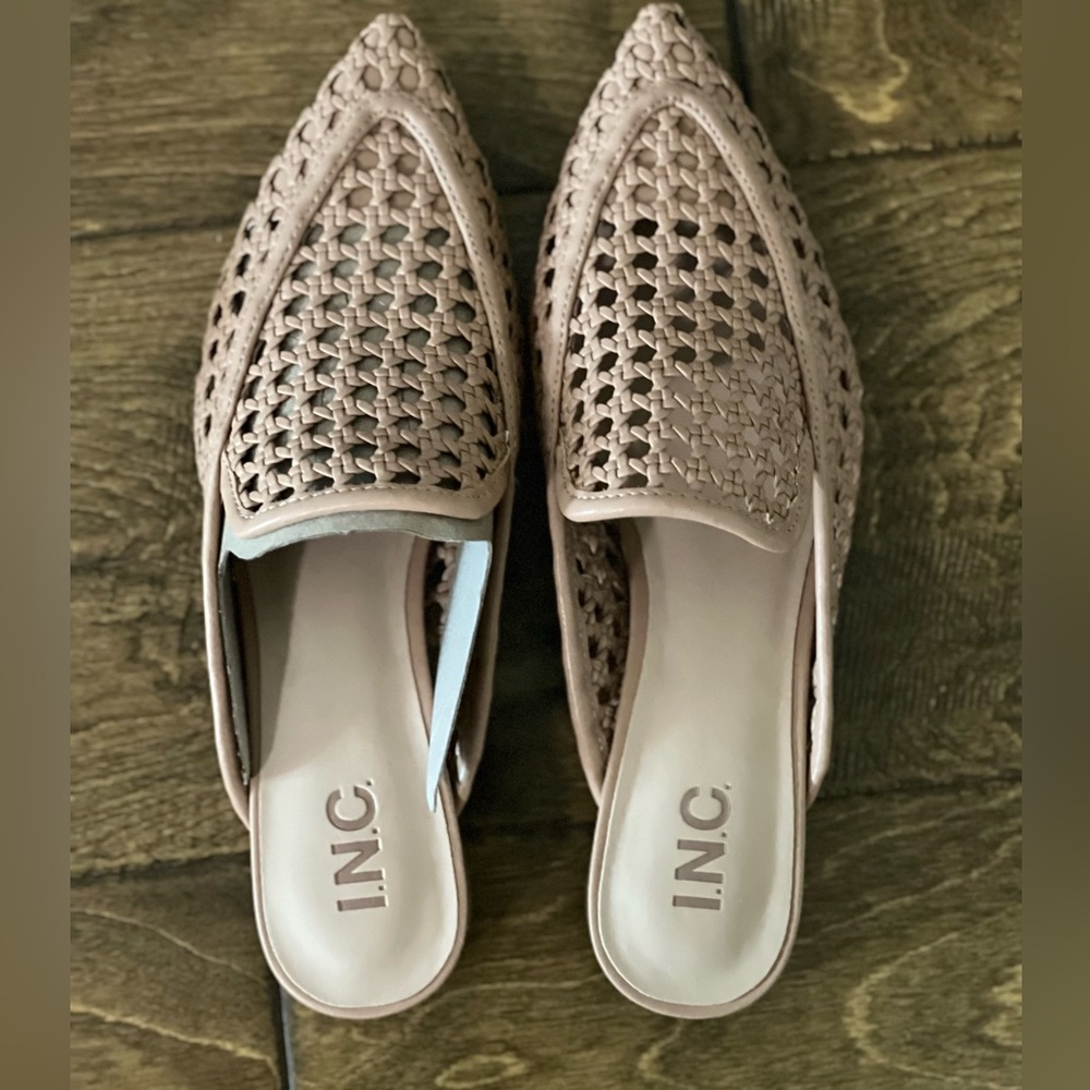 NEW Without Box * I.N.C. * Vegan * Brown Jalissa Mules